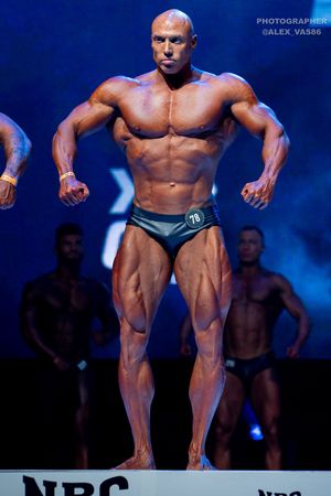 CLASSIC PHYSIQUE 178
